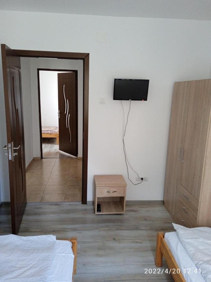 4 Rooms Apartment Tulcea Exteriér fotografie