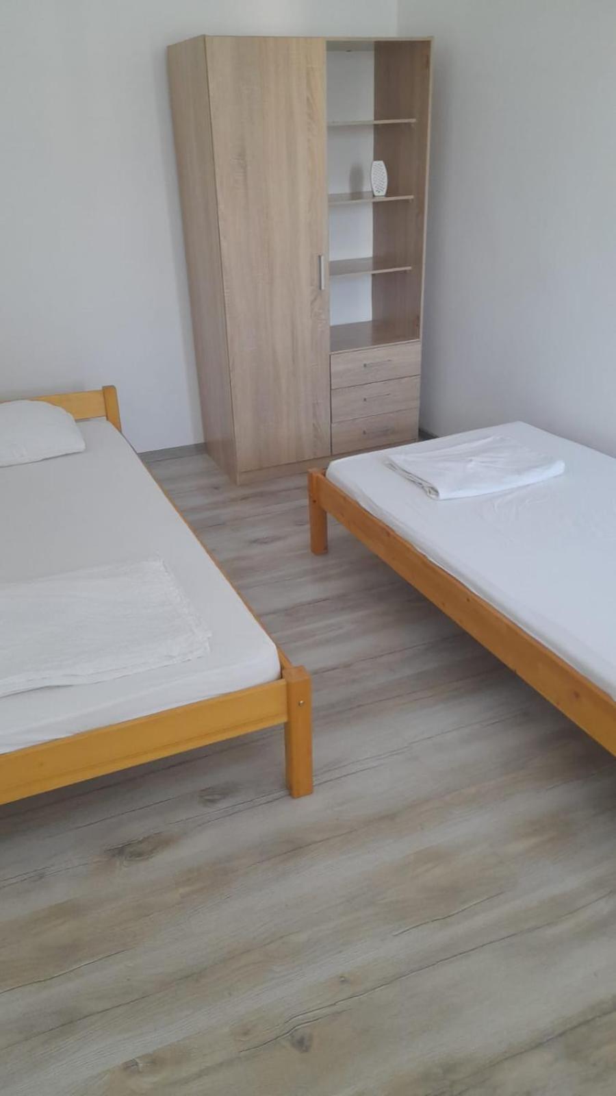 4 Rooms Apartment Tulcea Exteriér fotografie